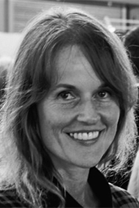 enos-Autorin Eva Lirot
