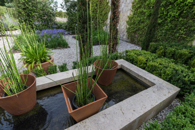 Frankreich, Gironde, Pesssac-Léognan Château Pape Clément, Garten/Park (2016)