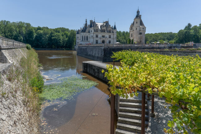 Frankreich, Loire, Chenonceaux, Château de Chenonceau, Galerien von Catherina de’ Medicisüber dem Cher